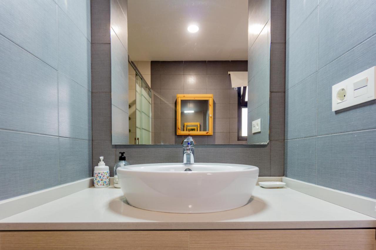 Rentalsevilla Virgen De Loreto Apartament Sevilla